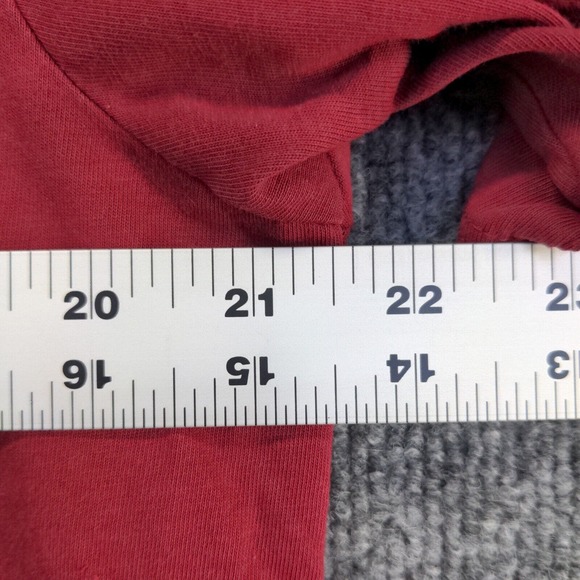 Nike Dri Fit Men's T Shirt Red Size L PolyCotton Triangle Logo - Picture 13 of 14